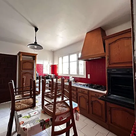 Holiday home La Garrigue